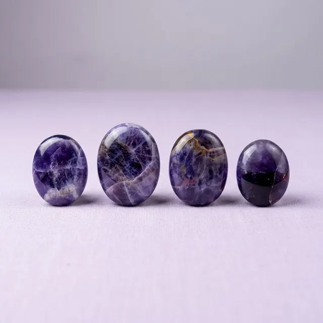 Amethyst palm stone