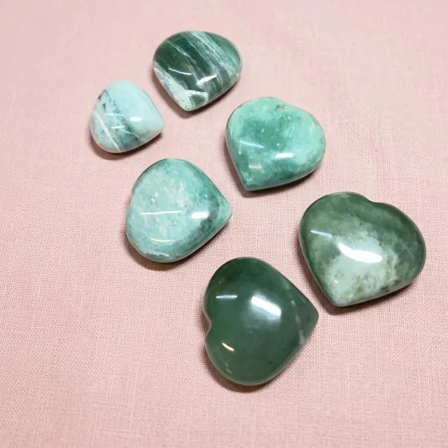 Green aventurine heart